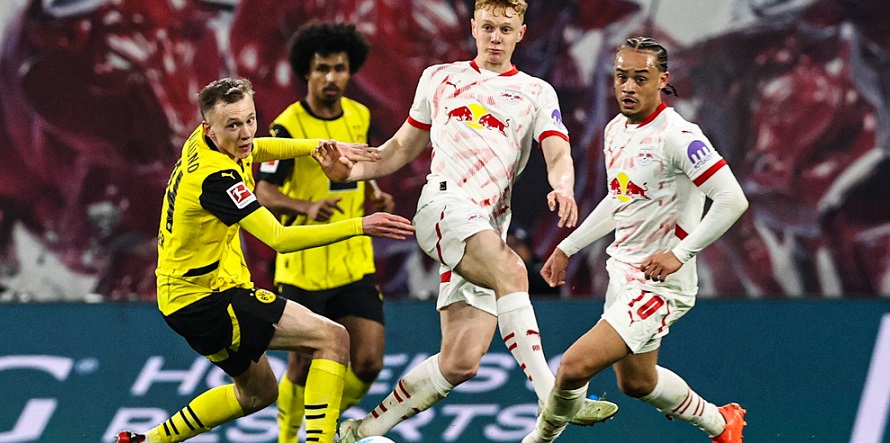 Transfergerüchte: Xavi-Wechsel naht, Überraschung beim BVB?